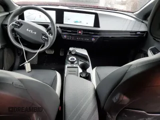 2024 Kia EV6 GT-Line with VIN KNDC44LA5R5169413, listed as a Copart auction lot 86219244 with 9,753 mi miles and Salvage Title. Bid and sale history available at carsss.com. Image 8.