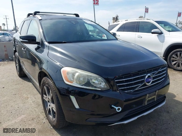 2014 Volvo XC60 3.0L R-Design Premier Plus with VIN YV4902DZ4E2554890, listed as a IAAI auction lot 41599418 with NaN miles. Bid and sale history available at carsss.com. Image 1.