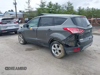 2015 Ford Escape SE with VIN 1FMCU0G79FUC53934, listed as a IAAI auction lot 41912831 with 117,197 mi miles. Bid and sale history available at carsss.com. Image 3.