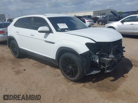 2022 Volkswagen Atlas SE with VIN 1V2WE2CA1NC217119, listed as a IAAI auction lot 42251488 with 45,034 mi miles and . Bid and sale history available at DreamBid. Image 1.