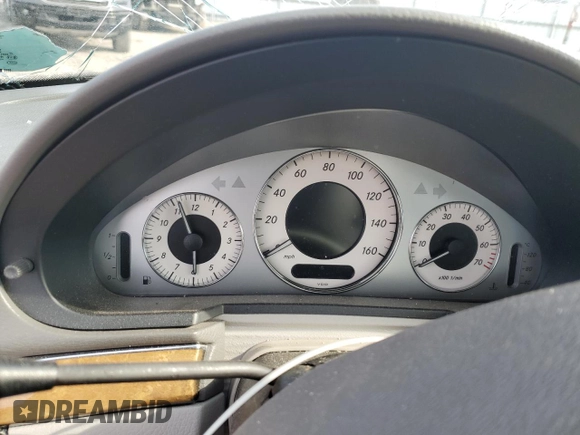 2007 Mercedes-Benz E-Class 3.5L with VIN WDBUF56X97B081594, listed as a Copart auction lot 48623615 with 0 mi miles and Salvage Title. Bid and sale history available at carsss.com. Image 9.