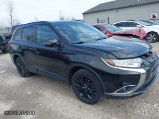 2018 Mitsubishi Outlander SE with VIN JA4AD3A34JZ018981, listed as a IAAI auction lot 41698187 with 79,983 mi miles. Bid and sale history available at carsss.com. Image 1.