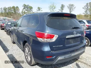 2015 Nissan Pathfinder Platinum with VIN 5N1AR2MN9FC649696, listed as a IAAI auction lot 41931888 with 181,013 mi miles and . Bid and sale history available at DreamBid. Image 14.