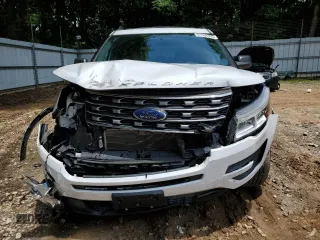 2017 Ford Explorer with VIN 1FM5K7B83HGE19504, listed as a Copart auction lot 61538355 with 68,793 mi miles and Salvage title. Bid and sale history available at DreamBid. Image 5.