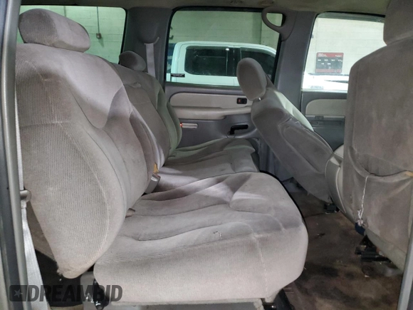 2002 GMC Yukon XL SLT with VIN 1GKFK16Z72J233875, listed as a Copart auction lot 46893385 with 277,177 mi miles and Clean Title. Bid and sale history available at carsss.com. Image 11.