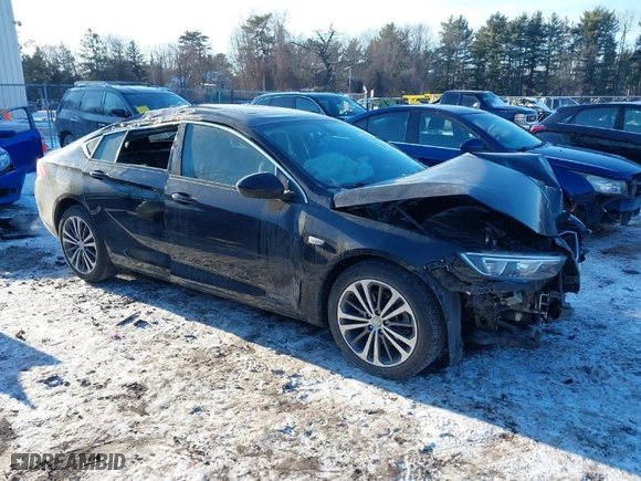 2018 Buick Regal Sportback Essence with VIN W04GR6SX9J1091910, listed as a IAAI auction lot 41385465 with 54,799 mi miles. Bid and sale history available at carsss.com. Image 1.