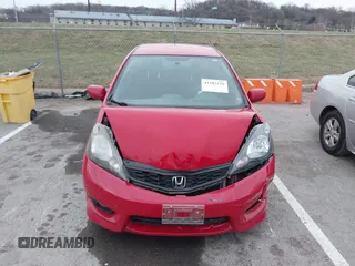 2012 Honda Fit Sport with VIN JHMGE8H53CC027421, listed as a IAAI auction lot 41182126 with 147,917 mi miles. Bid and sale history available at carsss.com. Image 12.