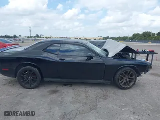 2013 Dodge Challenger SXT with VIN 2C3CDYAG2DH511985, listed as a IAAI auction lot 41917707 with 111,872 mi miles. Bid and sale history available at carsss.com. Image 13.