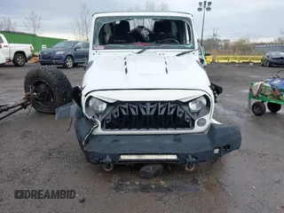 2015 Jeep Wrangler Unlimited Sahara with VIN 1C4BJWEG5FL518191, listed as a IAAI auction lot 41914581 with 107,433 mi miles. Bid and sale history available at carsss.com. Image 12.