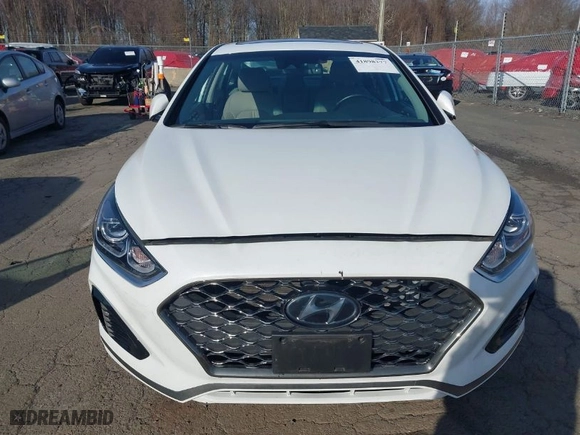 2019 Hyundai Sonata Sport with VIN 5NPE34AF0KH737194, listed as a IAAI auction lot 41898277 with 72,142 mi miles. Bid and sale history available at carsss.com. Image 12.