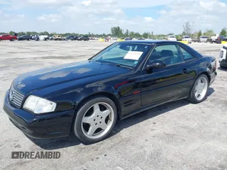 2001 Mercedes-Benz SL-Class with VIN WDBFA68F71F196390, listed as a IAAI auction lot 42128119 with 65,010 mi miles. Bid and sale history available at carsss.com. Image 17.