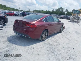 2015 Chrysler 200 Limited z VIN 1C3CCCAB3FN687402, wystawiony jako IAAI lot #42269561 z przebiegiem 178 372 mil mil oraz . Historia ofert i sprzedaży dostępna na DreamBid. Obrazek 4.