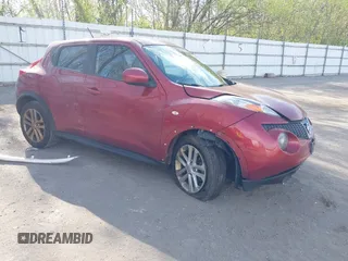 2013 Nissan Juke SL z VIN JN8AF5MV5DT229319, wystawiony jako IAAI lot #42148972 z przebiegiem 95 757 mil mil oraz . Historia ofert i sprzedaży dostępna na DreamBid. Obrazek 1.