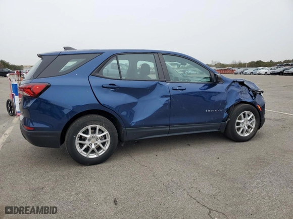 2022 Chevrolet Equinox LS with VIN 2GNAXSEV4N6106117, listed as a Copart auction lot 86970264 with 41,584 mi miles and Salvage Title. Bid and sale history available at carsss.com. Image 3.