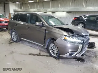 2020 Mitsubishi Outlander PHEV SEL with VIN JA4J24A55LZ009254, listed as a Copart auction lot 43408805 with 82,075 mi miles and Non Repairable. Bid and sale history available at carsss.com. Image 4.