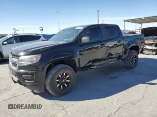 2019 Chevrolet Colorado 2WD Work Truck z VIN 1GCGSBEN4K1108126, wystawiony jako Copart lot #48042275 z przebiegiem 60 940 mil mil oraz Czysty tytuł • Clean title. Historia ofert i sprzedaży dostępna na DreamBid. Obrazek 1.