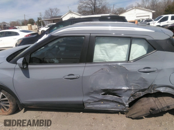 2022 Nissan Kicks SV with VIN 3N1CP5CV1NL503384, listed as a IAAI auction lot 41826171 with 54,355 mi miles. Bid and sale history available at carsss.com. Image 14.