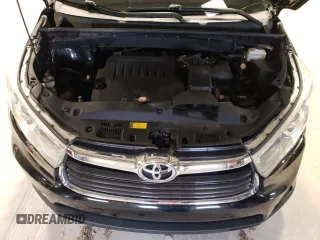 2016 Toyota Highlander XLE with VIN 5TDKKRFH7GS504721, listed as a Copart auction lot 48159524 with 163,737 mi miles and Salvage title. Bid and sale history available at DreamBid. Image 13.