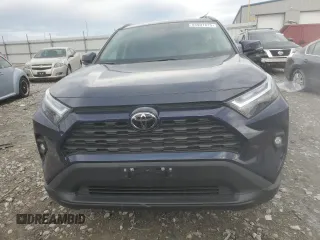2024 Toyota RAV4 XLE Premium z VIN 2T3A1RFV3RW483484, wystawiony jako Copart lot #55901875 z przebiegiem 2 633 mil mil oraz Szkoda całkowita • Salvage title. Historia ofert i sprzedaży dostępna na DreamBid. Obrazek 5.