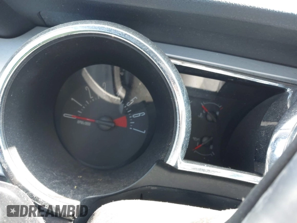 2007 Ford Mustang Deluxe с VIN 1ZVFT80N675361920, выставлен на аукционе IAAI как лот 42196804 с пробегом Не указан миль и . История ставок и продаж доступна на DreamBid. Изображение 7.