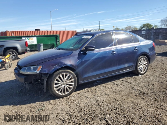 2012 Volkswagen Jetta Sedan SEL w/Sunroof with VIN 3VWLX7AJ8CM322084, listed as a Copart auction lot 48155525 with 192,992 mi miles and Salvage Title. Bid and sale history available at carsss.com. Image 1.