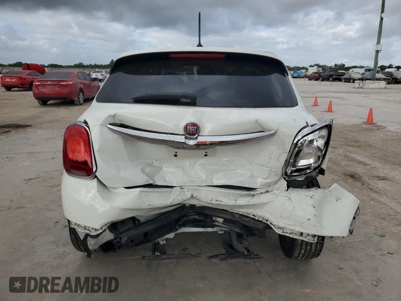 2017 FIAT 500X Lounge z VIN ZFBCFXDB6HP622947, wystawiony jako Copart lot #44979985 z przebiegiem 57 373 mil mil oraz Szkoda całkowita • Salvage title. Historia ofert i sprzedaży dostępna na DreamBid. Obrazek 6.