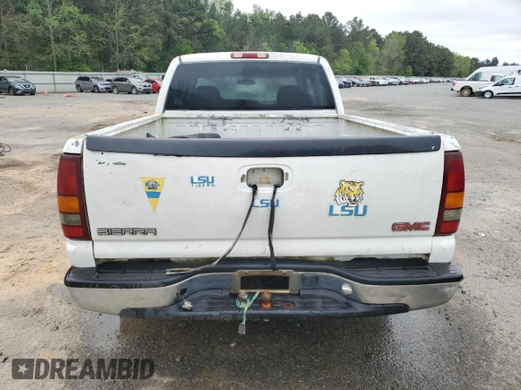 2000 GMC New Sierra 1500 SL with VIN 2GTEC19V3Y1311021, listed as a Copart auction lot 50823475 with 279,540 mi miles and Salvage Title. Bid and sale history available at carsss.com. Image 6.