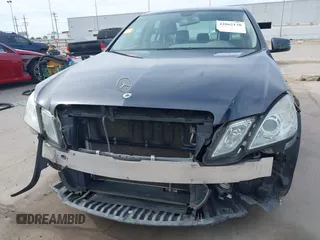 2011 Mercedes-Benz E-Class E 350 Luxury with VIN WDDHF5GB3BA276245, listed as a IAAI auction lot 42062138 with 112,979 mi miles. Bid and sale history available at carsss.com. Image 6.