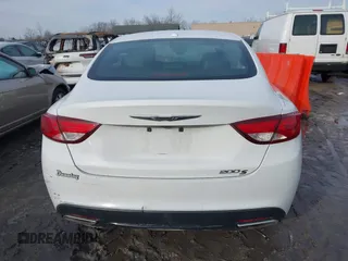 2016 Chrysler 200 S with VIN 1C3CCCBG4GN109871, listed as a IAAI auction lot 41666592 with 1 mi miles. Bid and sale history available at carsss.com. Image 15.