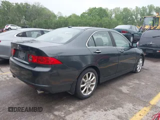 2007 Acura TSX with VIN JH4CL96887C001510, listed as a IAAI auction lot 42131729 with 217,477 mi miles. Bid and sale history available at carsss.com. Image 4.