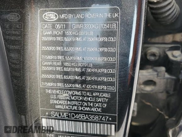 2011 Land Rover Range Rover HSE with VIN SALME1D46BA358747, listed as a Copart auction lot 60562035 with 114,385 mi miles and Clean title. Bid and sale history available at DreamBid. Image 13.