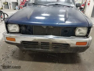 1994 Toyota 2WD Pickups with VIN JT4RN81AXR5176830, listed as a IAAI auction lot 41924753 with 143,231 mi miles. Bid and sale history available at carsss.com. Image 6.