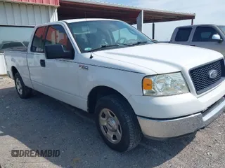 2004 Ford F-150 XL with VIN 1FTPX12584NA31496, listed as a IAAI auction lot 41869988 with 254,852 mi miles. Bid and sale history available at carsss.com. Image 1.