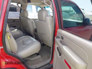 2005 Chevrolet Tahoe Z71 z VIN 1GNEC13T35R253610, wystawiony jako IAAI lot #41876001 z przebiegiem 248 743 mil mil oraz . Historia ofert i sprzedaży dostępna na DreamBid. Obrazek 8.