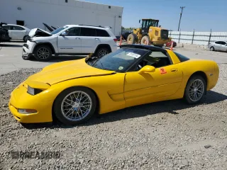 2002 Chevrolet Corvette with VIN 1G1YY22G725124475, listed as a Copart auction lot 70100134 with 0 mi miles and Salvage Title. Bid and sale history available at carsss.com. Image 1.