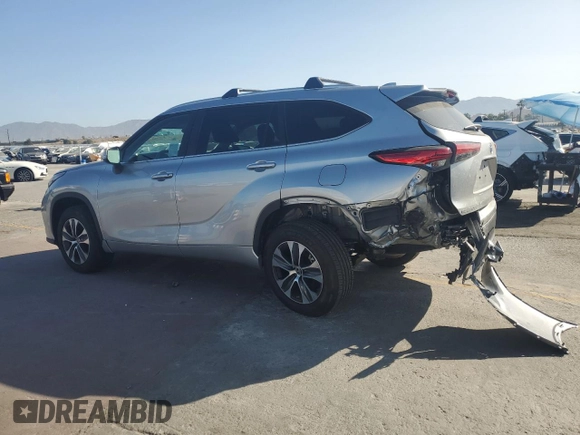 2023 Toyota Highlander L with VIN 5TDKDRAH3PS049805, listed as a Copart auction lot 61053545 with 12,121 mi miles and Salvage title. Bid and sale history available at DreamBid. Image 2.