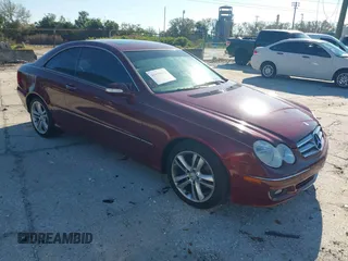 2007 Mercedes-Benz CLK-Class 3.5L with VIN WDBTJ56H97F211966, listed as a IAAI auction lot 41678627 with 149,300 mi miles. Bid and sale history available at carsss.com. Image 1.