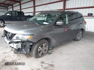 2020 Nissan Pathfinder SV with VIN 5N1DR2BM1LC589304, listed as a IAAI auction lot 42063818 with 96,135 mi miles. Bid and sale history available at carsss.com. Image 2.