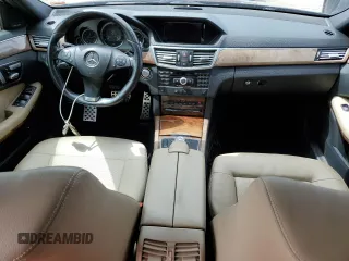 2010 Mercedes-Benz E 350 Luxury with VIN WDDHF8HB1AA260558, listed as a Copart auction lot 53979755 with 156,121 mi miles and Salvage title. Bid and sale history available at DreamBid. Image 8.