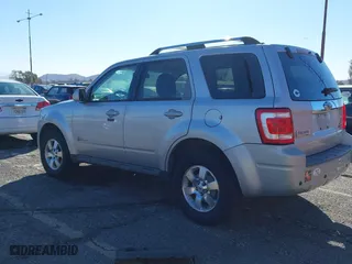2009 Ford Escape Hybrid with VIN 1FMCU49389KA14781, listed as a IAAI auction lot 41409142 with 155,728 mi miles. Bid and sale history available at carsss.com. Image 3.