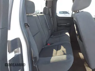 2009 Chevrolet Silverado 1500 LT with VIN 1GCEK29059Z129875, listed as a IAAI auction lot 41678620 with 155,798 mi miles and . Bid and sale history available at DreamBid. Image 8.