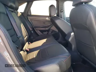 2020 Volkswagen Jetta GLI S z VIN 3VW6T7BU9LM027769, wystawiony jako Copart lot #88870035 z przebiegiem Nie podano mil oraz Szkoda całkowita • Salvage title. Historia ofert i sprzedaży dostępna na DreamBid. Obrazek 10.