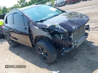 2020 Chevrolet Trax LT with VIN KL7CJLSB6LB341810, listed as a IAAI auction lot 42447385 with 56,760 mi miles and . Bid and sale history available at DreamBid. Image 1.