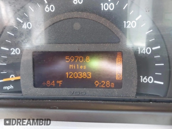 2004 Mercedes-Benz C 230 Kompressor z VIN WDBRF40J64F505984, wystawiony jako IAAI lot #42108989 z przebiegiem 120 383 mil mil oraz . Historia ofert i sprzedaży dostępna na DreamBid. Obrazek 7.