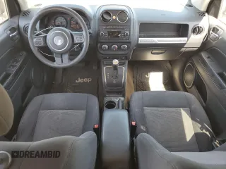2017 Jeep Compass Sport с VIN 1C4NJCBA9HD124458, выставлен на аукционе Copart как лот 57187725 с пробегом 205 514 миль миль и Чистый • Clean title. История ставок и продаж доступна на DreamBid. Изображение 8.