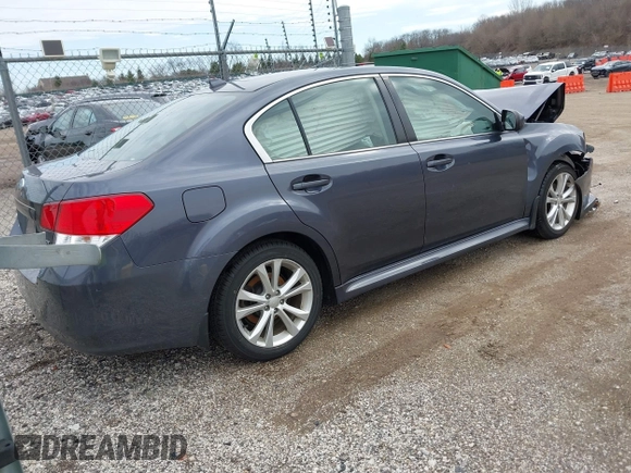 2014 Subaru Legacy Premium с VIN 4S3BMCC61E3028068, выставлен на аукционе IAAI как лот 41965855 с пробегом 93 125 миль миль и . История ставок и продаж доступна на DreamBid. Изображение 4.