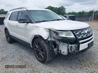 2019 Ford Explorer XLT with VIN 1FM5K7D84KGB01752, listed as a IAAI auction lot 42423239 with 97,861 mi miles and . Bid and sale history available at DreamBid. Image 1.