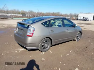 2008 Toyota Prius with VIN JTDKB20U183378372, listed as a IAAI auction lot 41625340 with 187,115 mi miles. Bid and sale history available at carsss.com. Image 4.