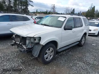 2010 Ford Explorer XLT with VIN 1FMEU7DE5AUA97159, listed as a IAAI auction lot 41701772 with 165,234 mi miles. Bid and sale history available at carsss.com. Image 18.