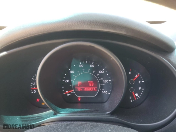 2014 Kia Soul with VIN KNDJN2A2XE7028064, listed as a Copart auction lot 53513565 with 108,807 mi miles and Clean Title. Bid and sale history available at carsss.com. Image 9.